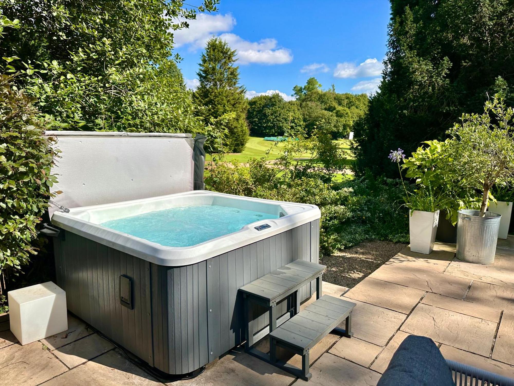 Stunning Countryside Home With Hot Tub - Sleeps 8 Thurgarton  Exteriör bild